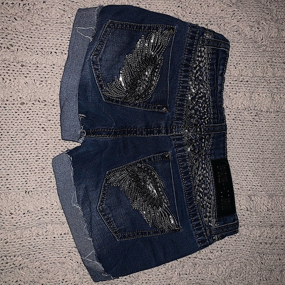 Rhinestone Shorts / Premiere.